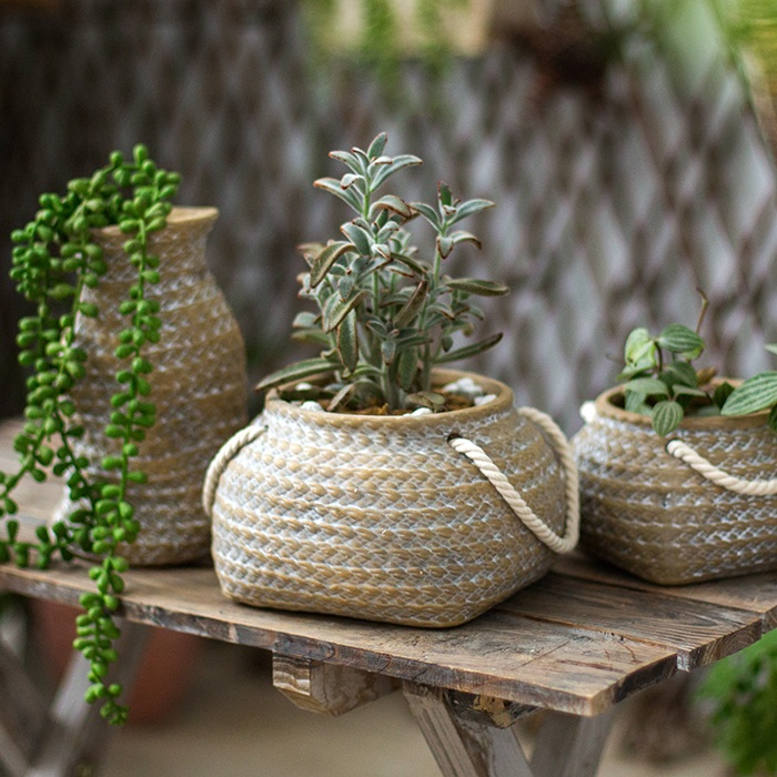 Terrana Jute | Rustikaler Keramik-Blumentopf mit Seilgriffen im Hanftaschen-Design