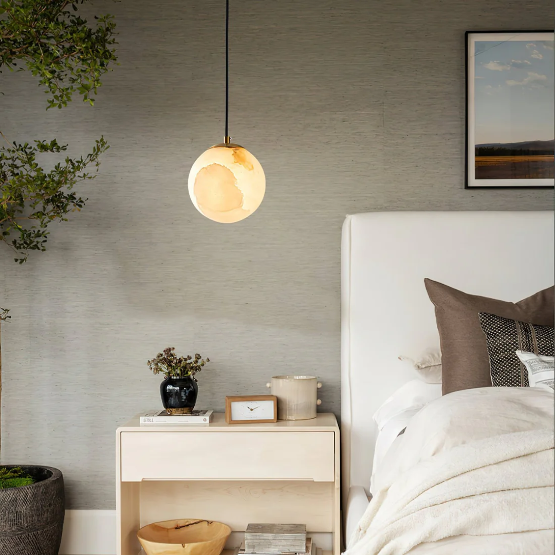 Alvora Orb | Alabaster hanglamp met warm LED-licht