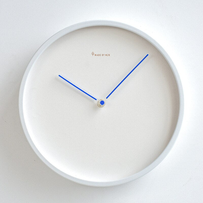 NordLign | Nordische Minimalistische Wanduhr | Skandinavisches Design & zeitlose Ästhetik für moderne Räume