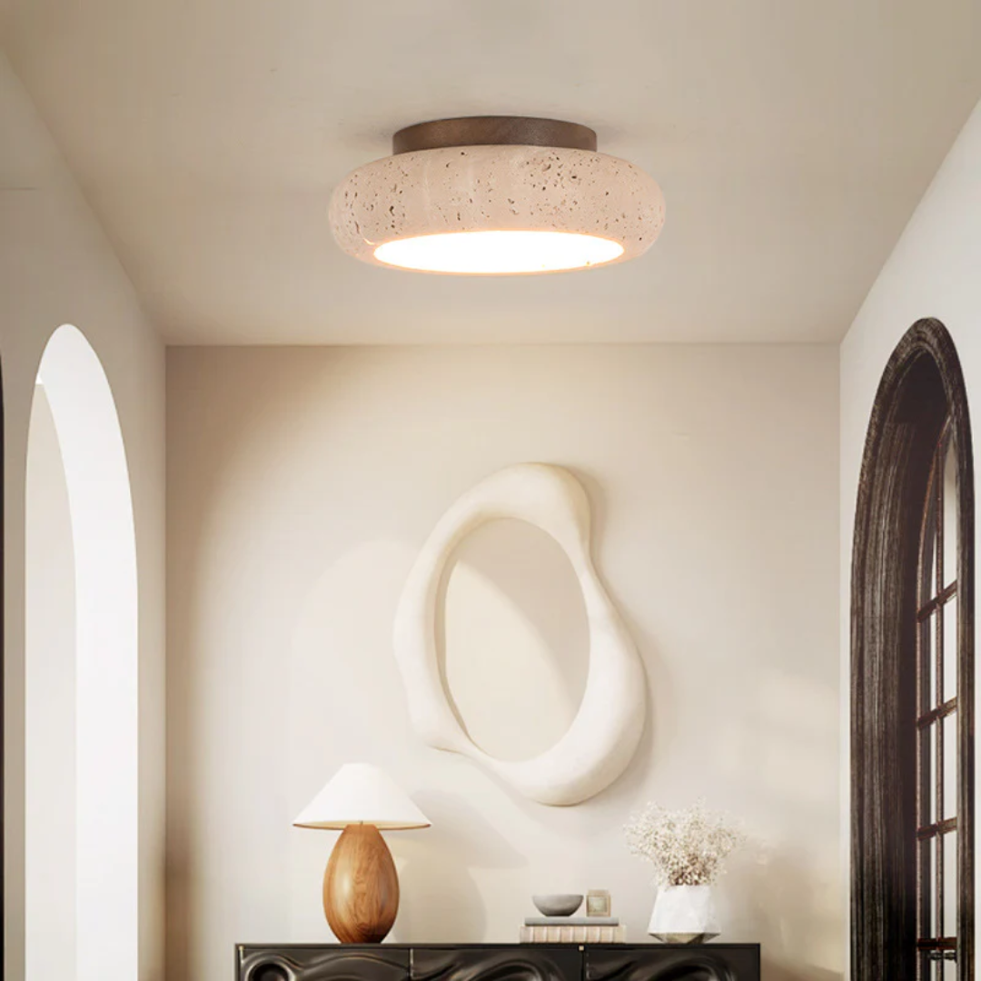 Rava Lys | Retro Travertin plafondlamp met houtdetail