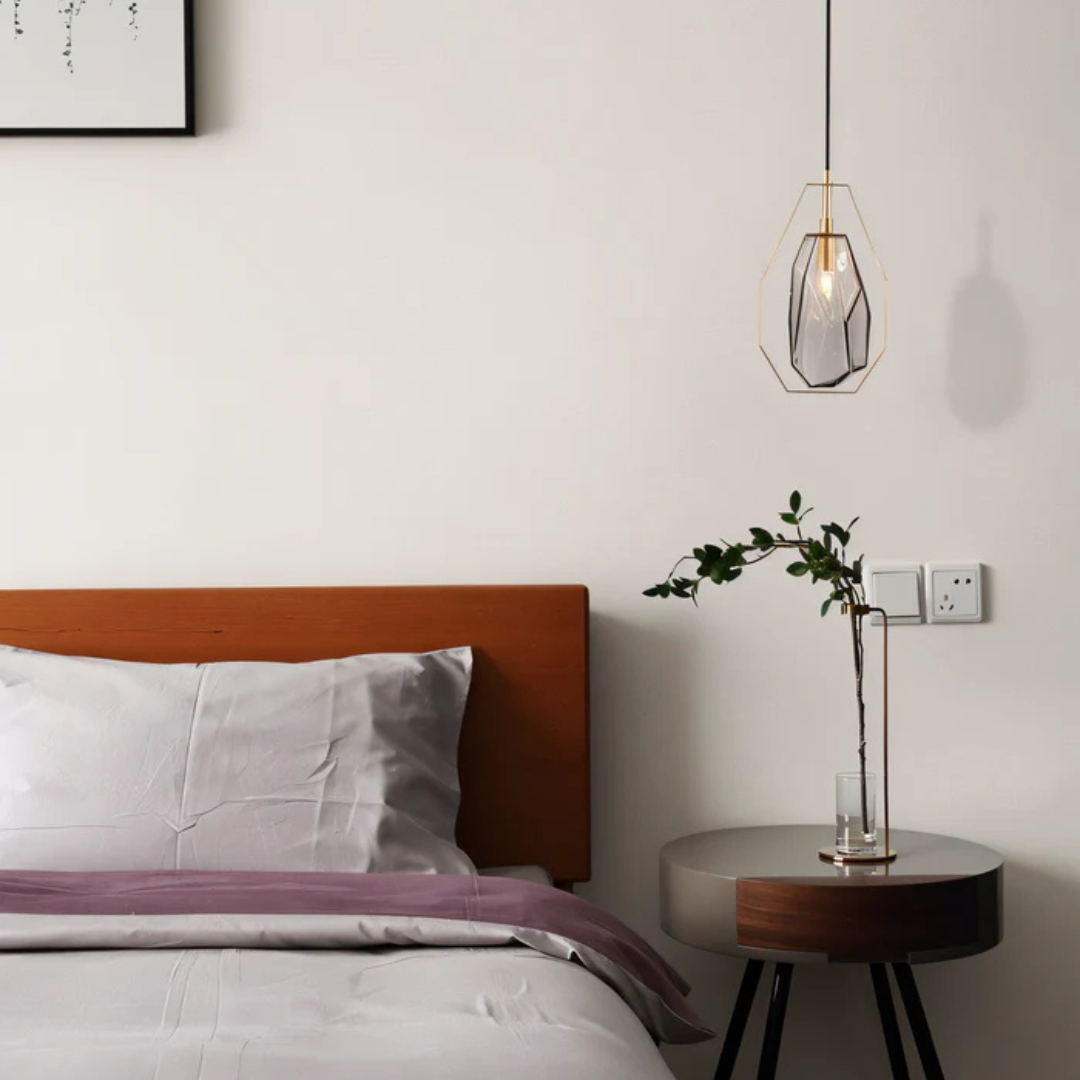 Flavia | Minimalistische Hängeleuchte aus Glas im modernen Stil