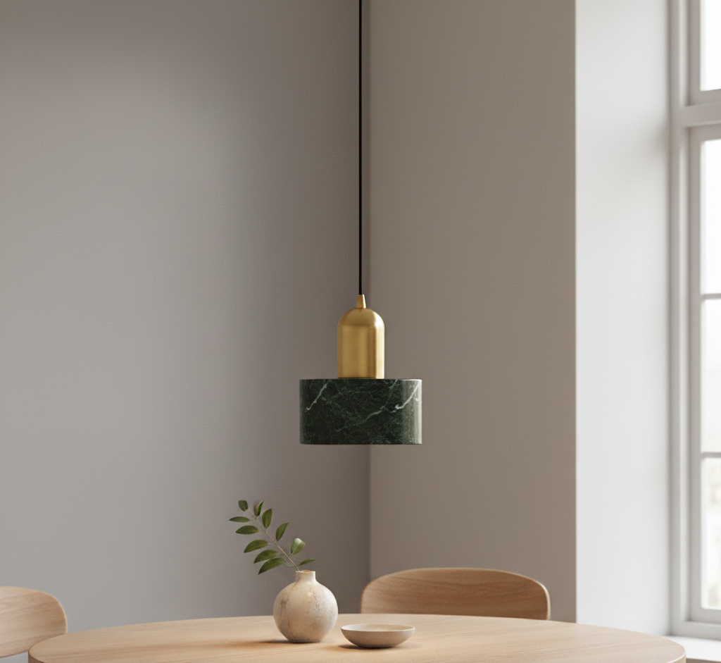 Arca Design-Pendelleuchte mit Goldakzent – Moderne Pendelleuchte für Esszimmer und Wohnzimmer