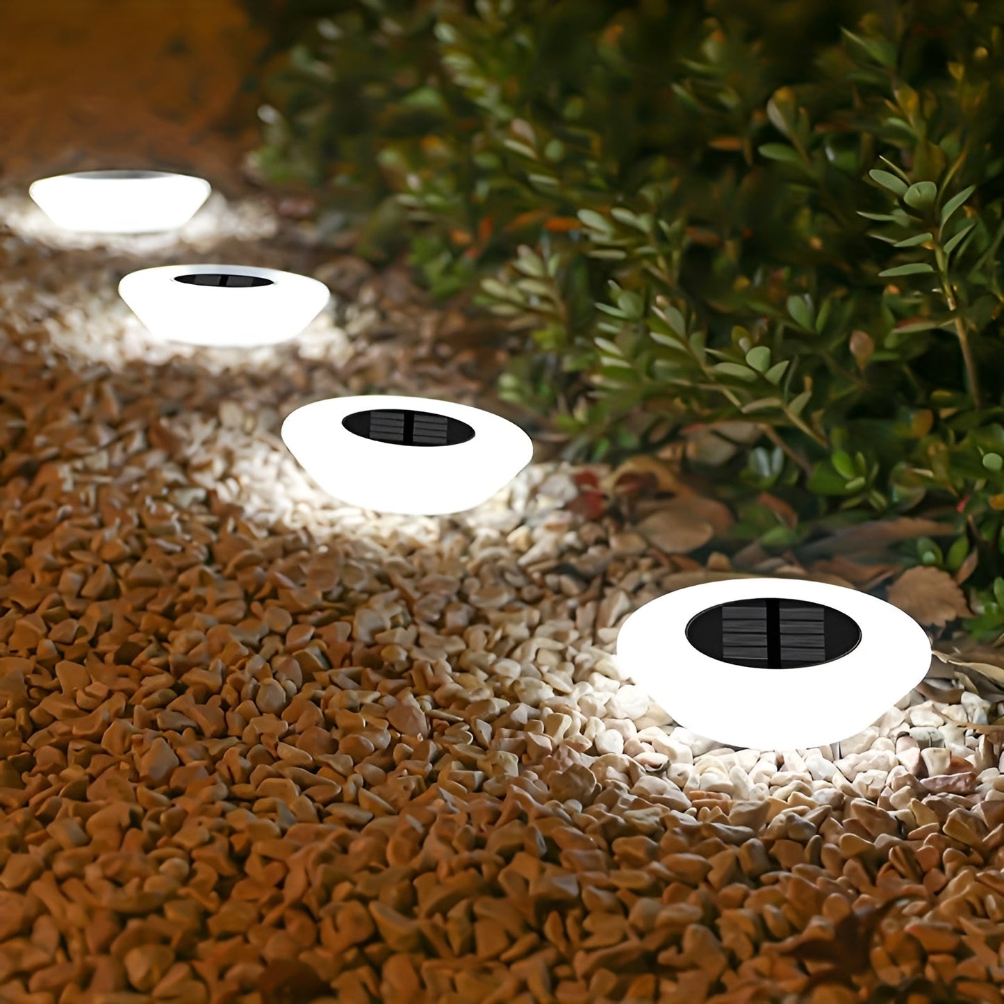 LumiPath Nova | Solarbetriebene LED Gartenleuchte für stilvolle Außenbeleuchtung