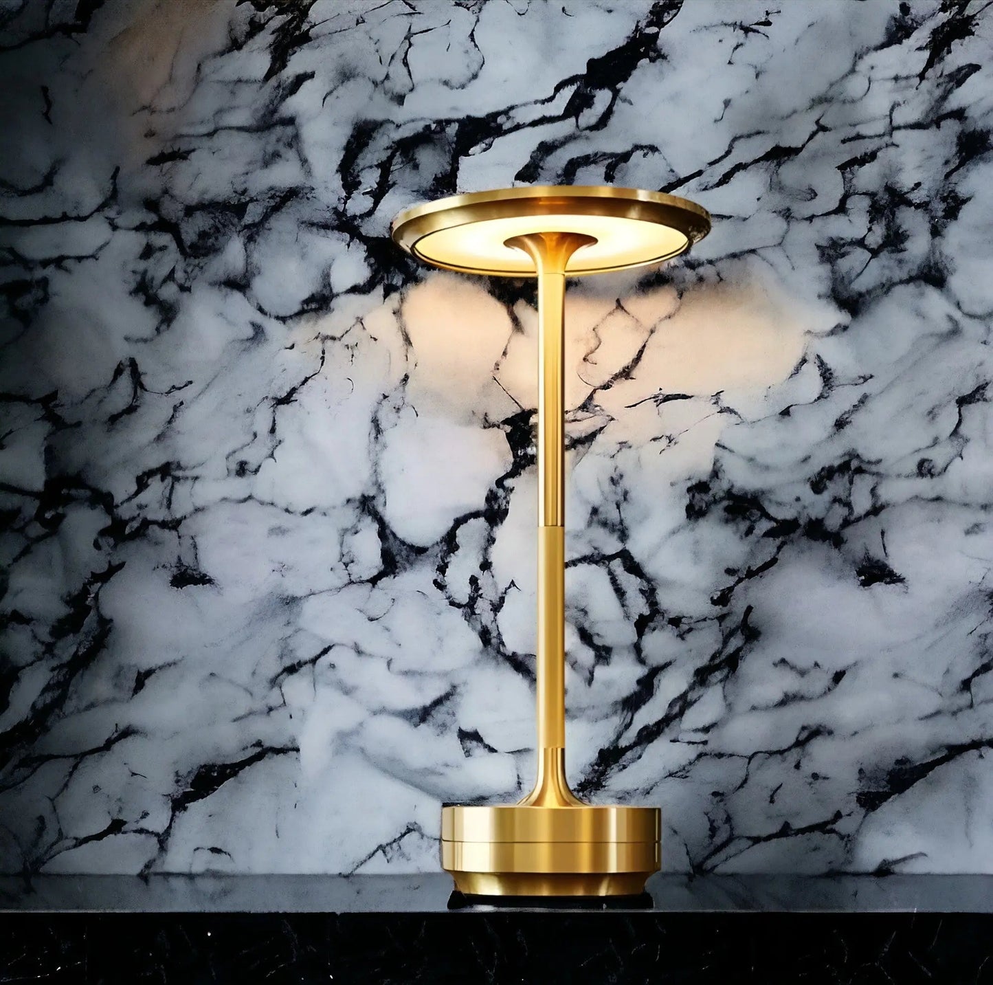 Lumora | Draadloze LED-tafellamp met touch-dimmer en 48 uur batterijduur