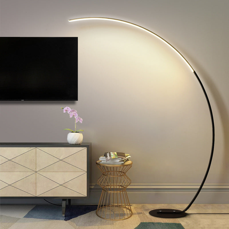 Ardorus Arc | Große LED-Stehleuchte mit geschwungenem Bogen-Design