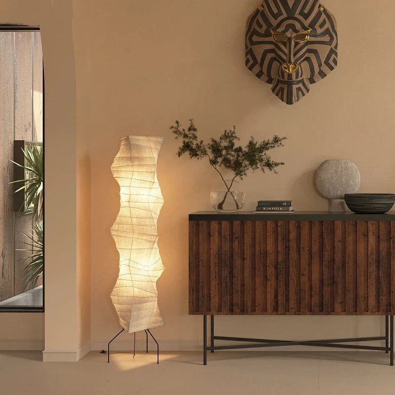 Yunari Flow | Rijstpapieren vloerlamp in Japanse wabi-sabi-stijl