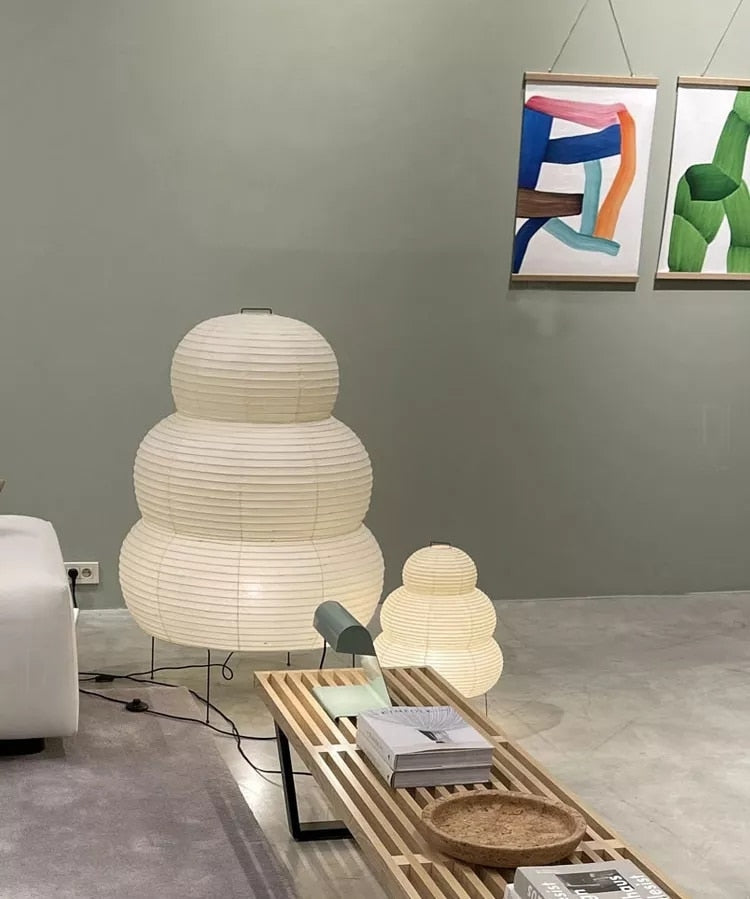 Yunari Curve | Stehlampe im Wabi-Sabi-Stil