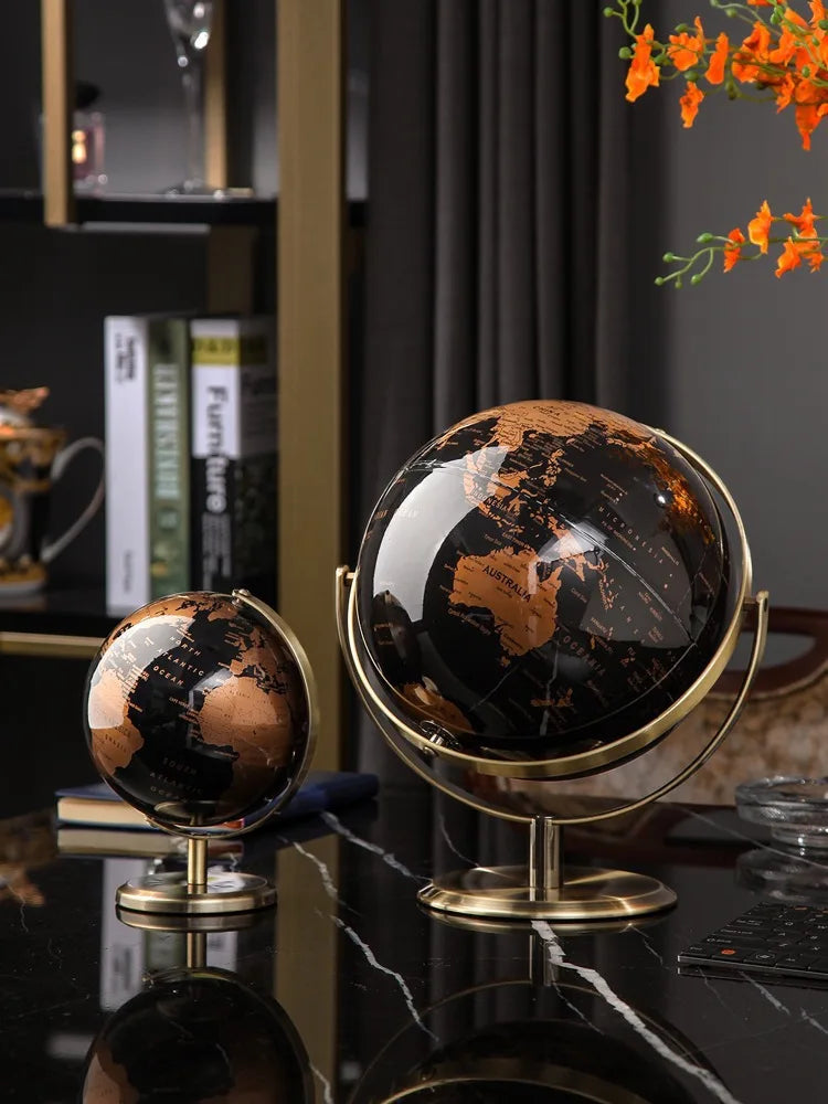 Orbia Globe | Rotierender Metallglobus für Schreibtisch & Lernumgebung