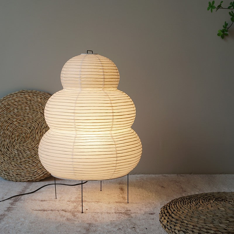 Yunari Curve | Stehlampe im Wabi-Sabi-Stil