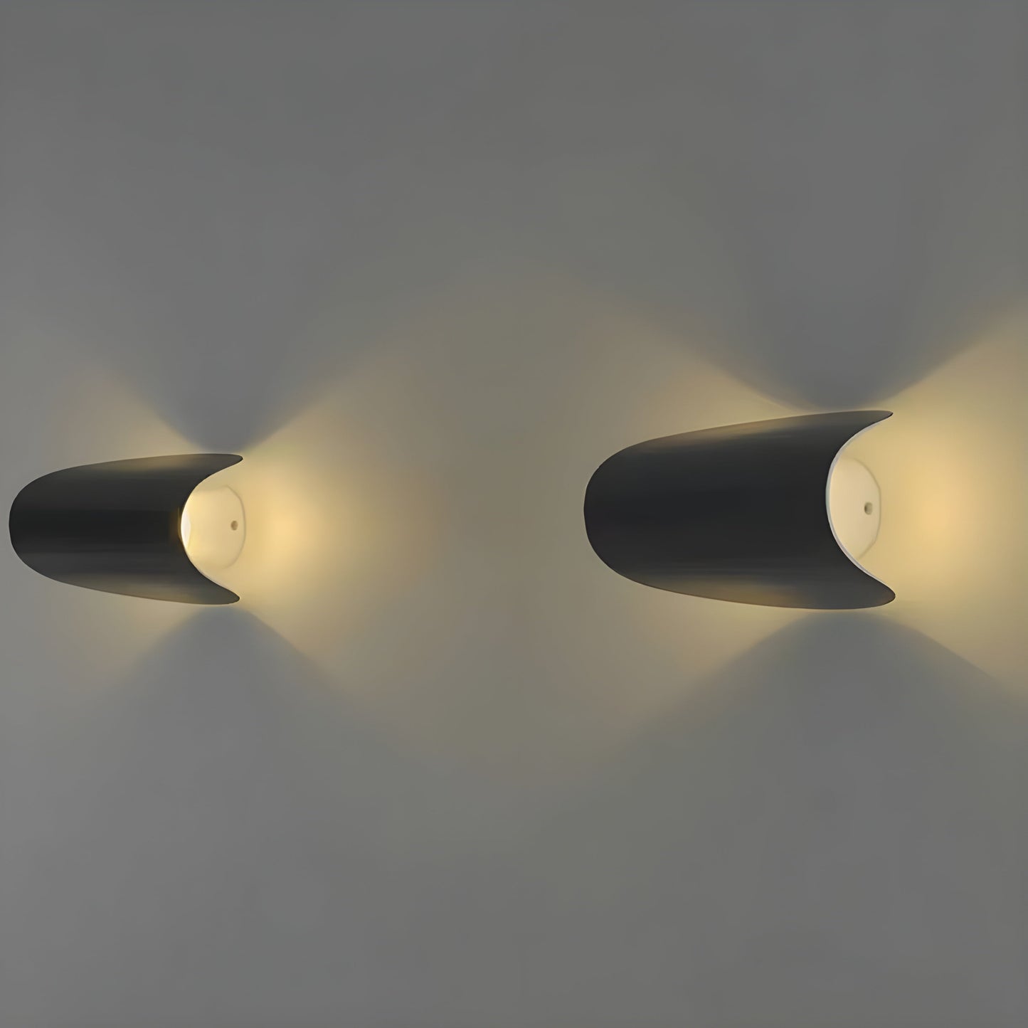 Arcella | Dimbare LED-wandlamp in gebogen design voor warm sfeerlicht