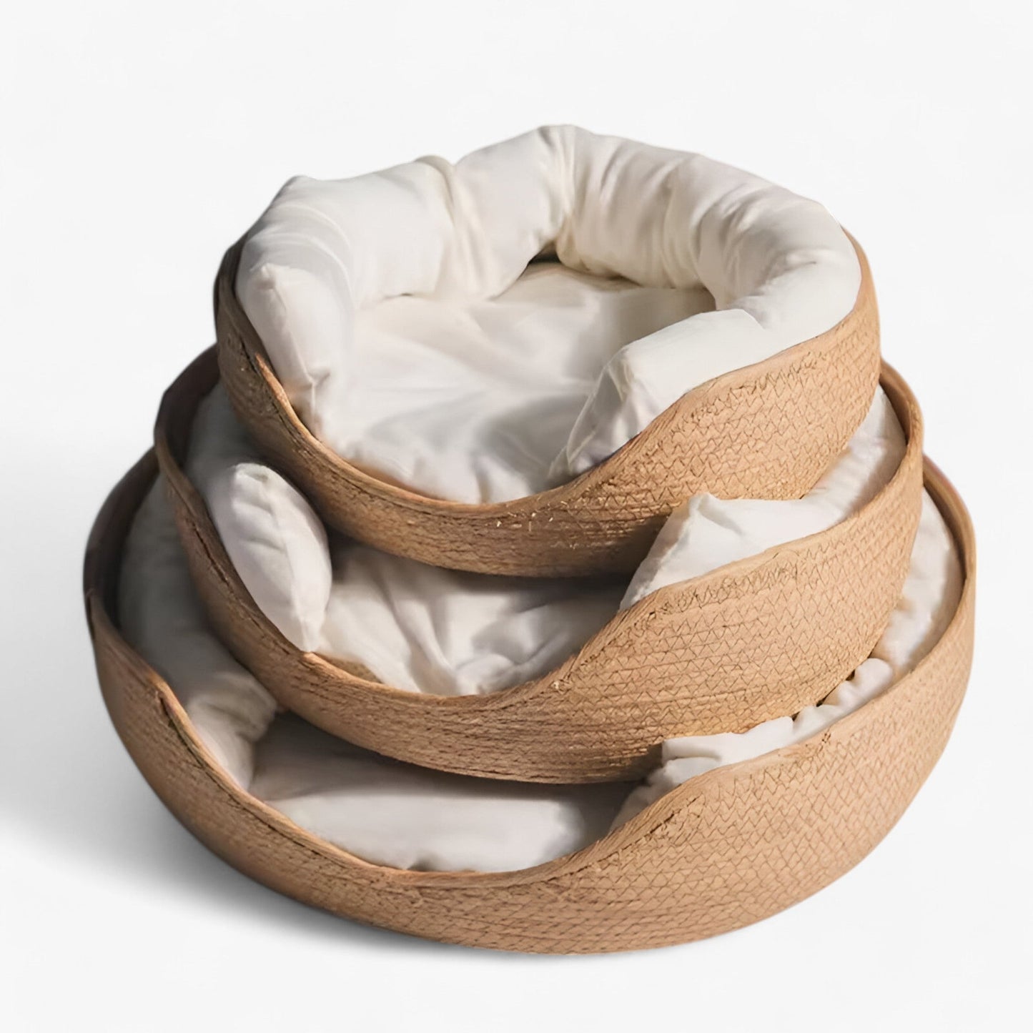 Luna Nest | Handgeweven bamboe huisdierbed met zacht kussen