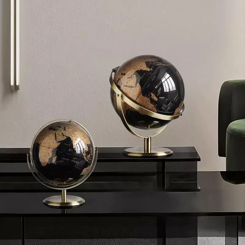 Orbia Globe | Rotierender Metallglobus für Schreibtisch & Lernumgebung