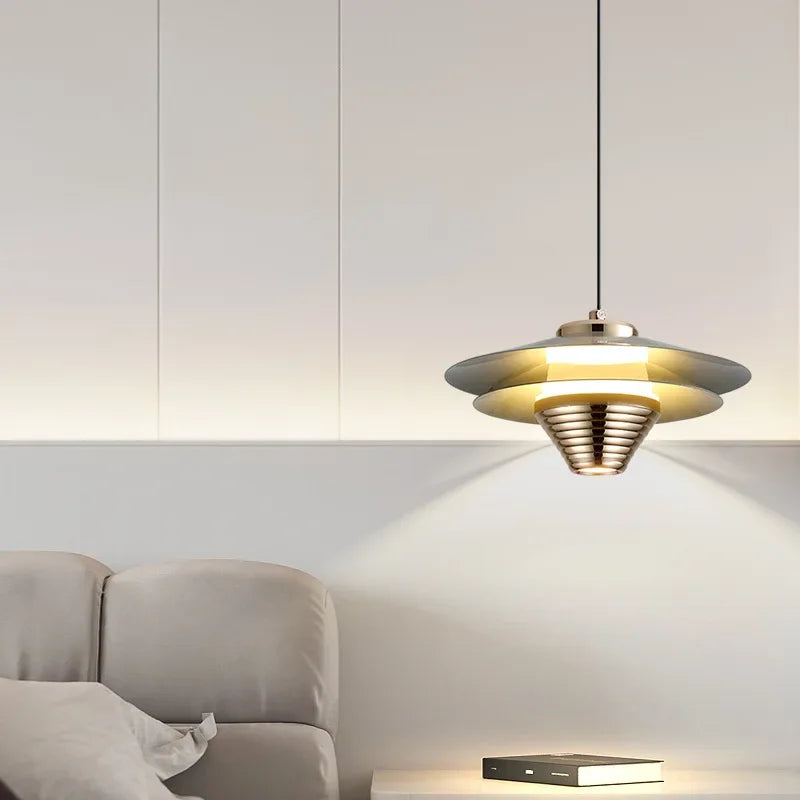 AeroGlow | Aluminium LED Pendelleuchte | Moderne Deckenlampe mit Farbakzenten & Warmweißem Licht