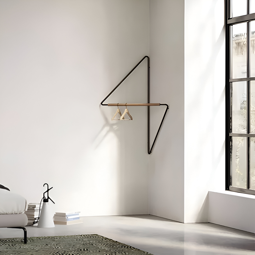Triad – Geometrischer Garderobenständer aus Metall | Vielseitige Mehrzweck-Garderobe