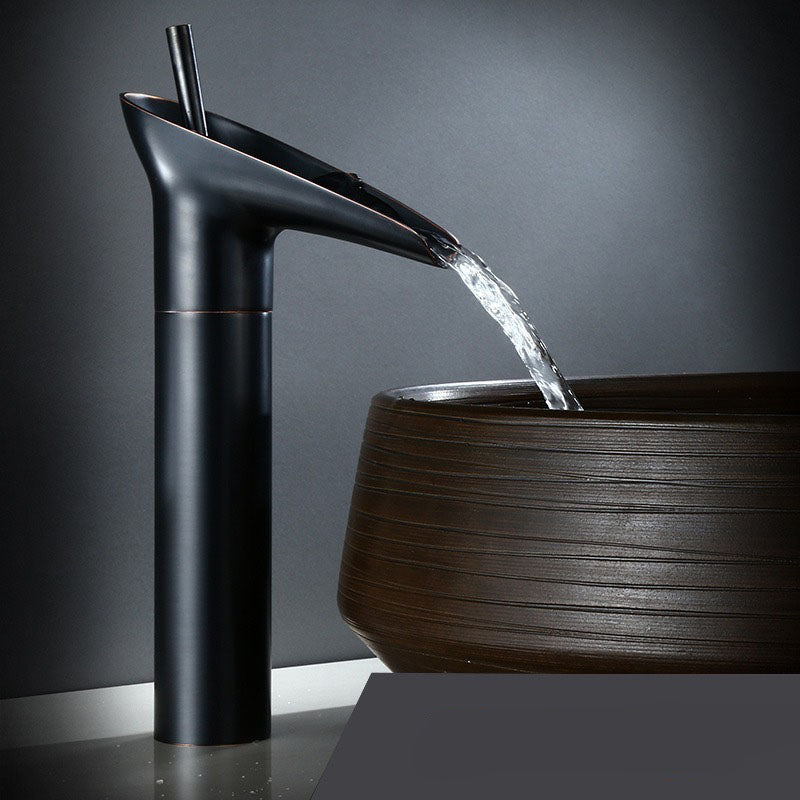 Cascade Vintage waterval wastafelkraan | Antieke messing mengkraan met enkele hendel
