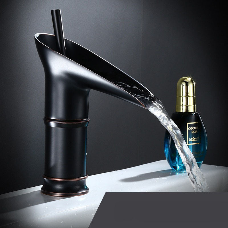 Cascade Vintage waterval wastafelkraan | Antieke messing mengkraan met enkele hendel