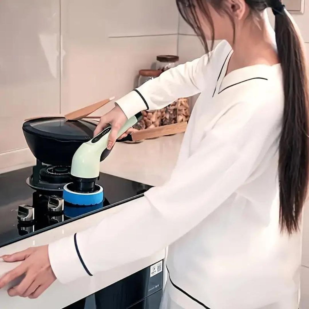 CleanMaster 9in1 | Elektrische Reinigungsbürste mit 9 Aufsätzen für vielseitige Anwendungen
