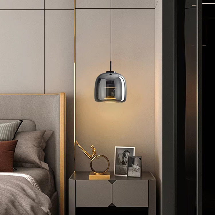 Svarna | Noordse hanglamp van getint glas