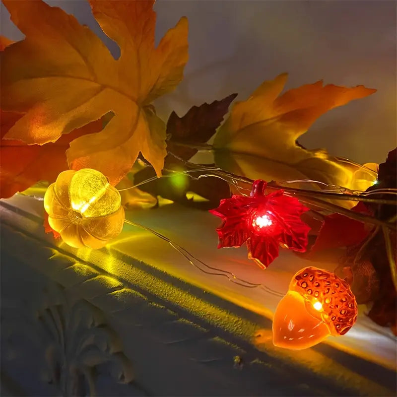 Halloween Herbst Lichterkette – 3m LED Girlande mit Kürbis, Ahornblatt & Eichel