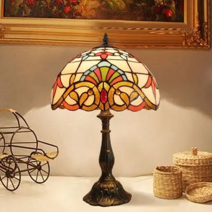 Lunavia Tiffany | Kabellose LED Tischlampe mit Farbwechsel