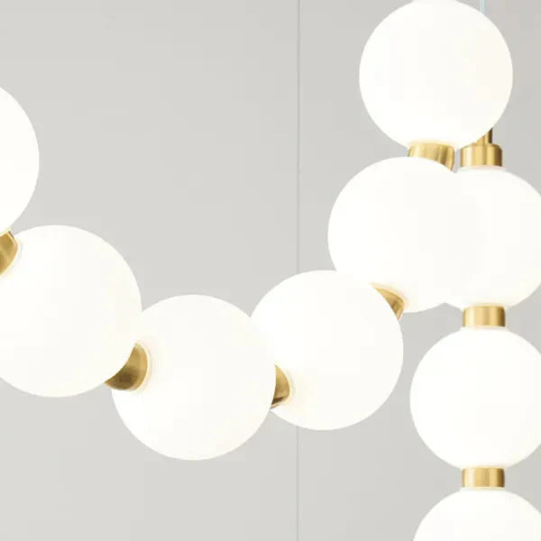 Alvara | Weißer Glas Anhänger Kronleuchter