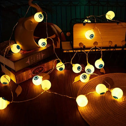 Halloween Augen Lichterkette – Gruselige LED Partydeko für drinnen & draußen