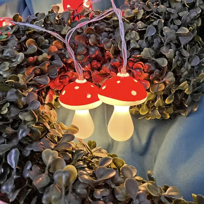 Halloween Pilz Lichterkette – Rote LED Lichter für Deko & Partys