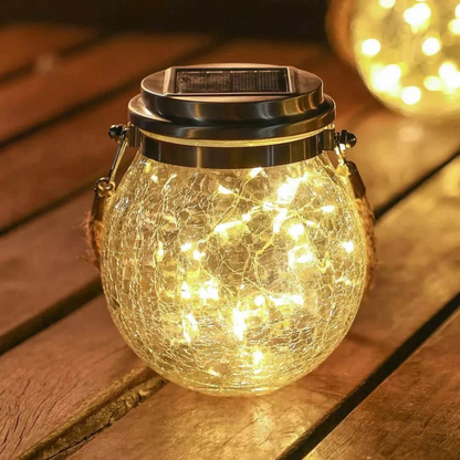 Octa | Solarbetriebene Außenleuchte im minimalistischen Design
