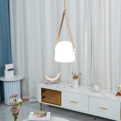 Orentia – Elegancka lampa wisząca z delikatnym światłem do stylowych wnętrz mieszkalnych