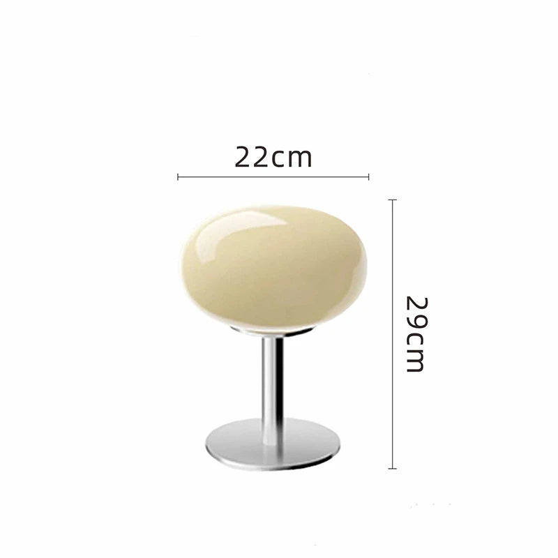 Liora Pop | LED-Tischlampe im Bauhaus-Stil mit Kugelschirm