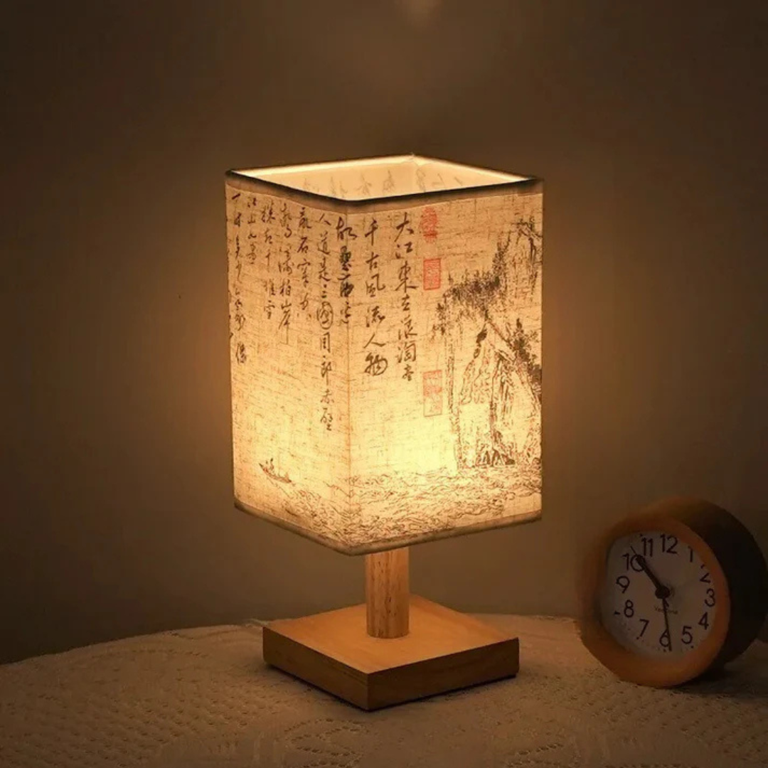 Liora | Moderne LED-Tischlampe mit architektonischer Silhouette
