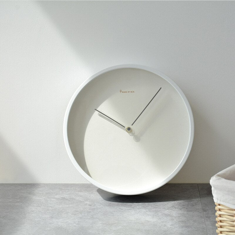 NordLign | Nordische Minimalistische Wanduhr | Skandinavisches Design & zeitlose Ästhetik für moderne Räume