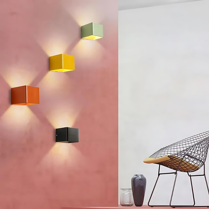 Thyrix | Moderne LED-Wandleuchte mit geometrischer Form