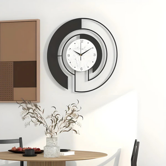 Arc | Minimalistische Wanduhr im modernen Design