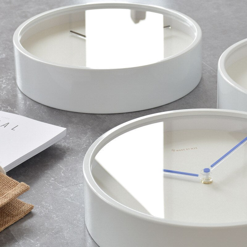 NordLign | Nordische Minimalistische Wanduhr | Skandinavisches Design & zeitlose Ästhetik für moderne Räume