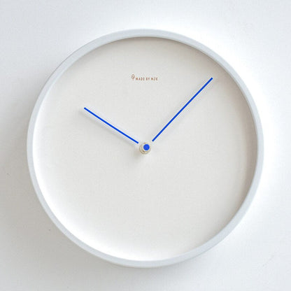 NordLign | Nordische Minimalistische Wanduhr | Skandinavisches Design & zeitlose Ästhetik für moderne Räume