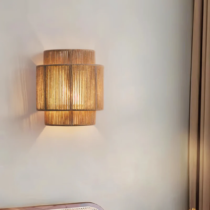 Solra | Boho-inspirierte Wandlampe aus Naturmaterialien