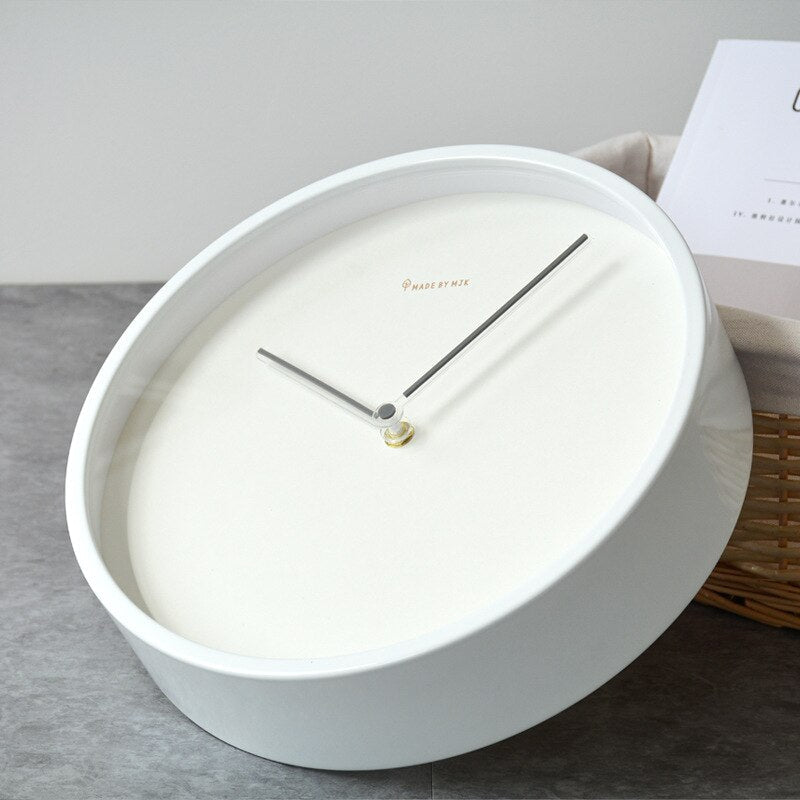 NordLign | Nordische Minimalistische Wanduhr | Skandinavisches Design & zeitlose Ästhetik für moderne Räume