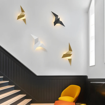 Akaru Origami | Skulpturale LED Wandleuchte im japanischen Design
