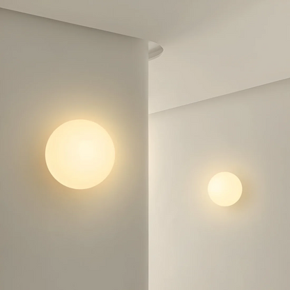 Pietra Luma | Runde Glas-Wandleuchte mit warmweißem LED-Licht