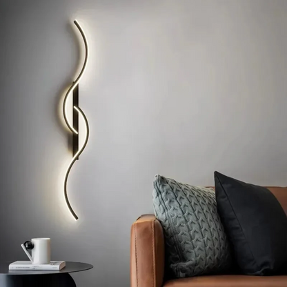Zovira Edge | Elegante LED Wandleuchte aus Aluminium für stimmungsvolle Innenbeleuchtung
