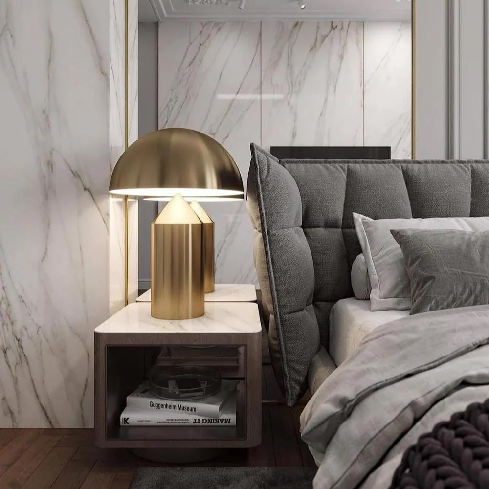 Altessa Oro Tischleuchte – Luxus Designlampe in Gold mit Touch-Steuerung