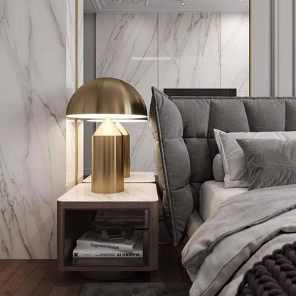 Altessa Oro Tischleuchte – Luxus Designlampe in Gold mit Touch-Steuerung