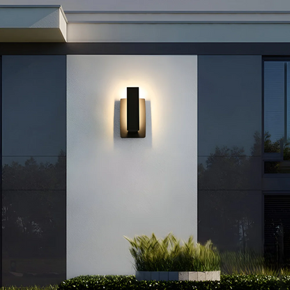 Lyrux | Minimalistische LED-Außenleuchte für moderne Fassaden