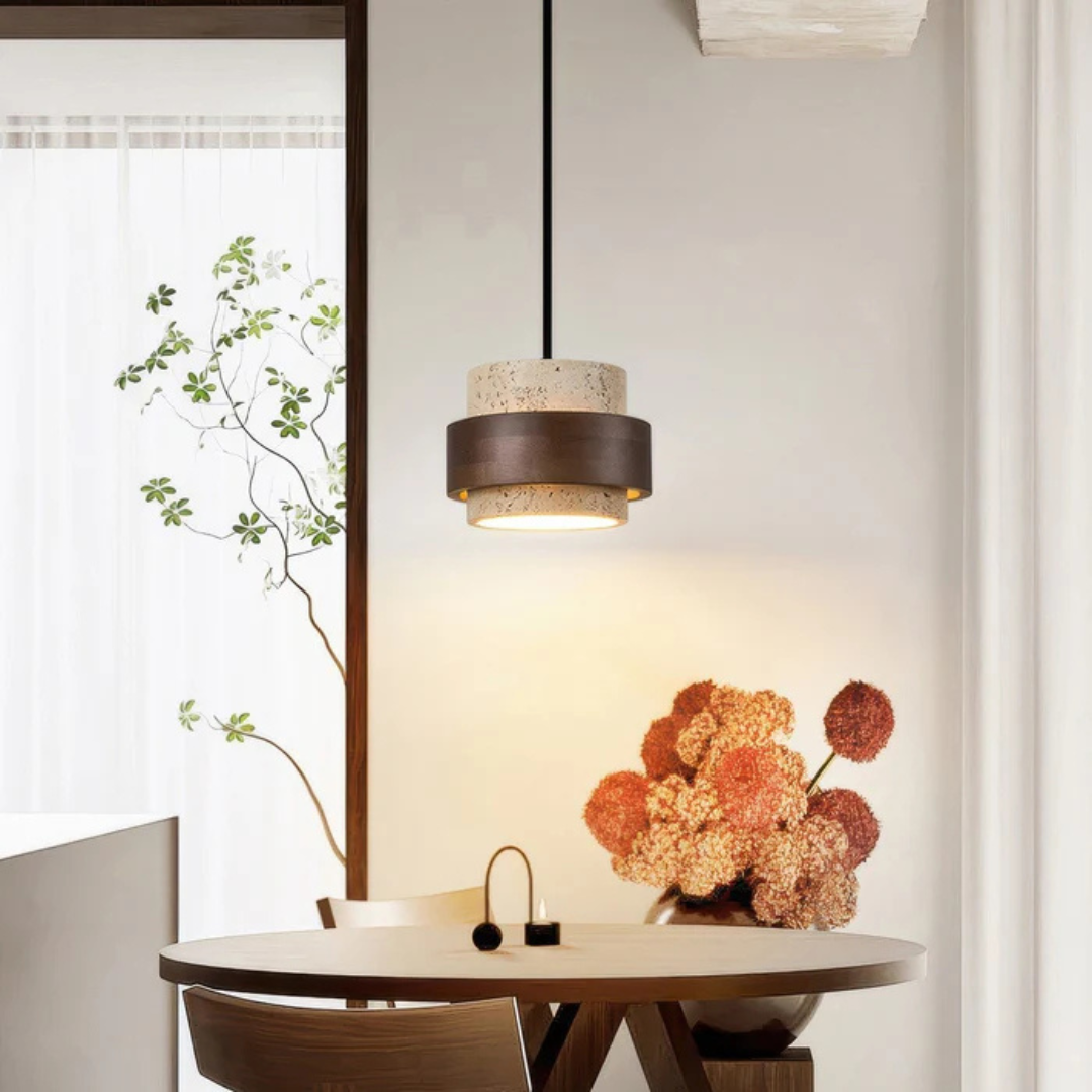 Vira Sabi | Pendelleuchte aus Travertin und Holz im Wabi-Sabi-Stil