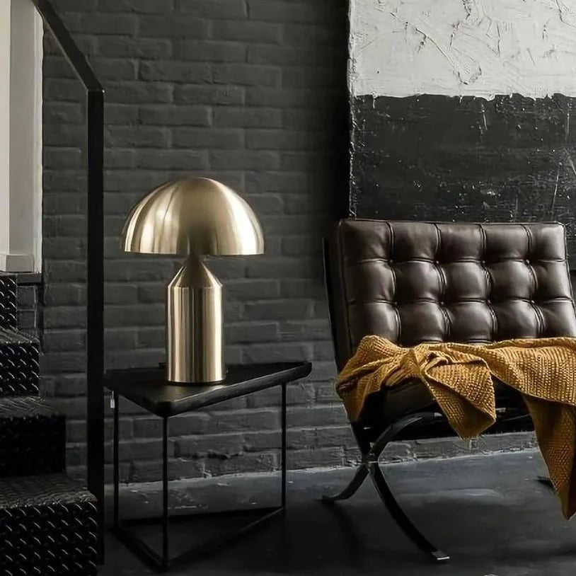 Altessa Oro Tischleuchte – Luxus Designlampe in Gold mit Touch-Steuerung
