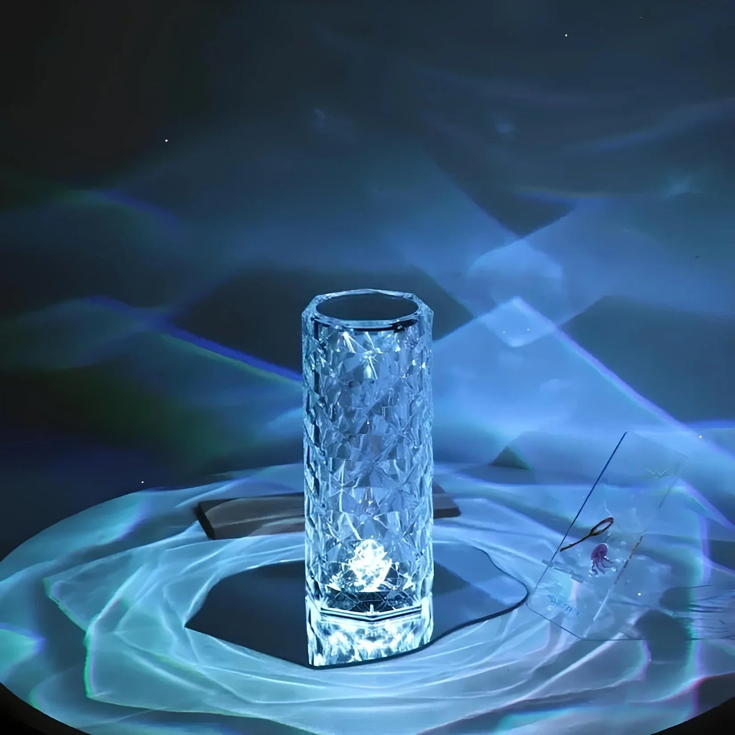 Lunora Glint | Kristall-Tischlampe mit stimmungsvollem Lichtspiel
