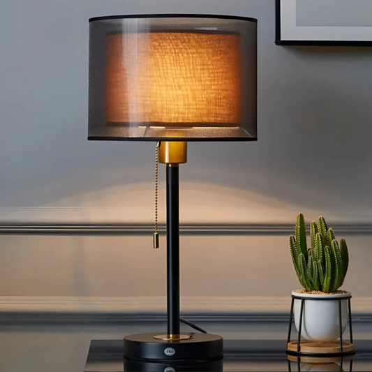 Lumis Dunea | Tischleuchte mit doppellagigem Stoffschirm im Soft‑Design