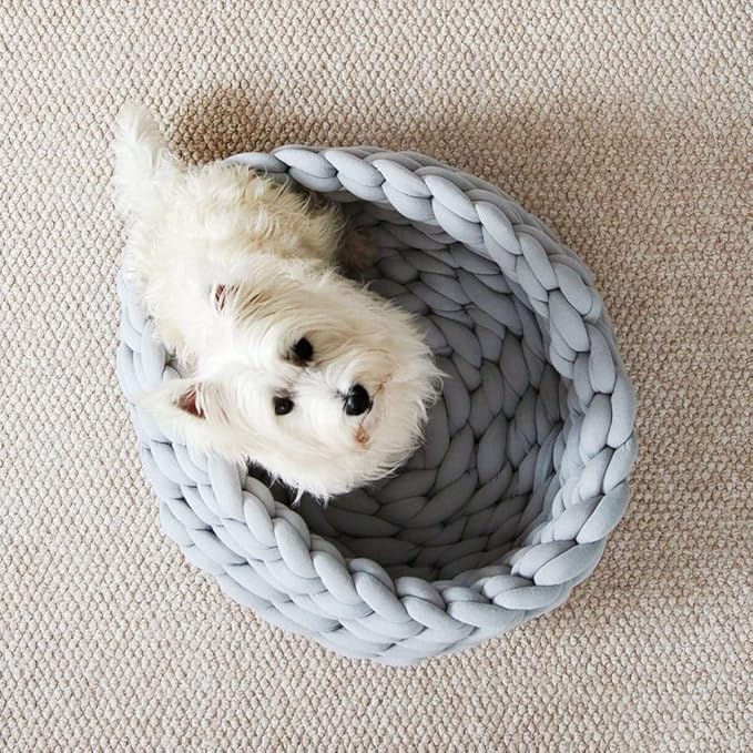 Lomya Nest | Handgehaakt wollen huisdierbed met hoge rand