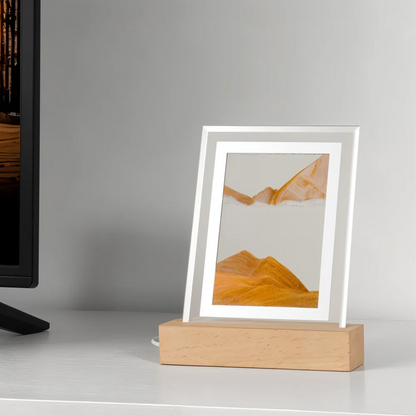 Thyra Sandflow | LED Nachttischlampe mit 3D Sandbild im Holzrahmen